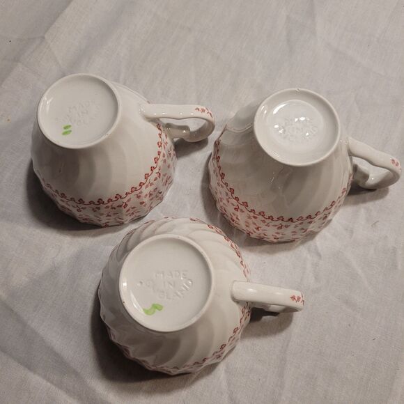 Vtg Johnson Brothers Made In England Rose Bouquet Pink Floral Tea Cups 3 Only - Picture 7 of 8